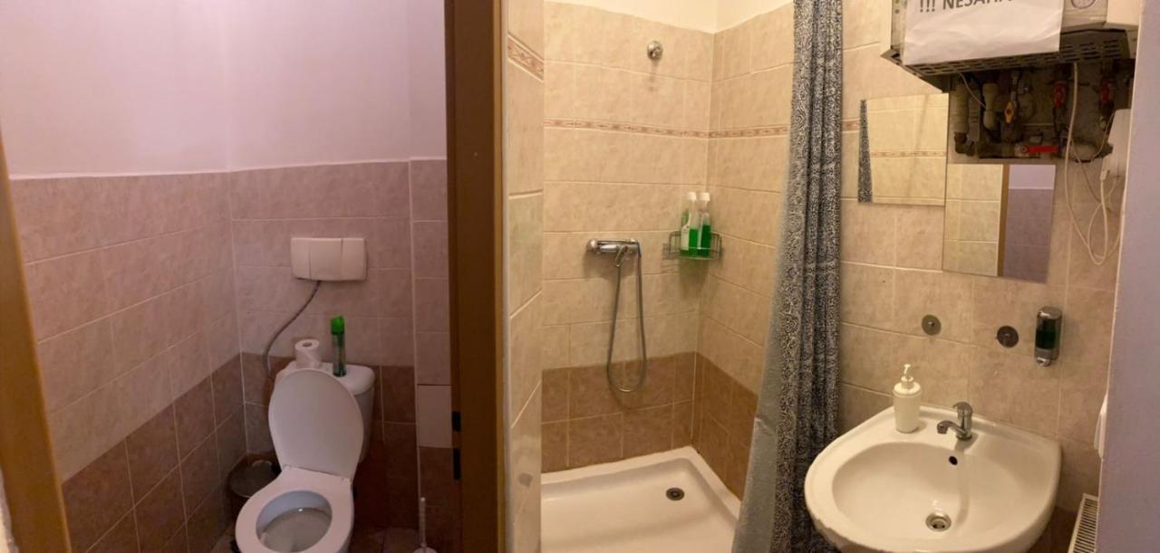 Apartmans V Arealu Vlnena Brno Buitenkant foto